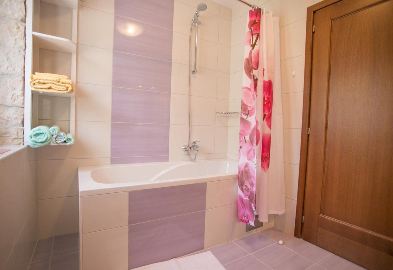 Holiday Home Mendula Tinjan المظهر الخارجي الصورة